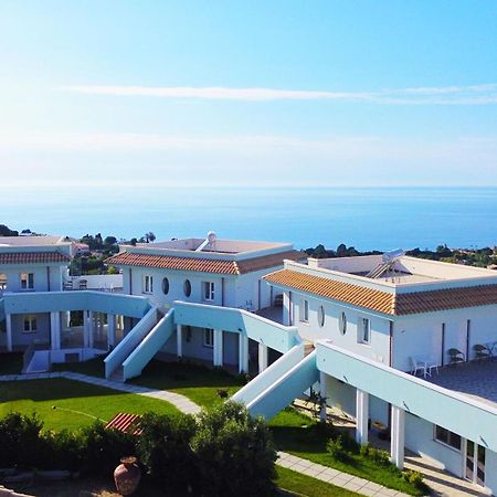 Perla Blu Bed & Breakfast Santa Domenica  Bagian luar foto