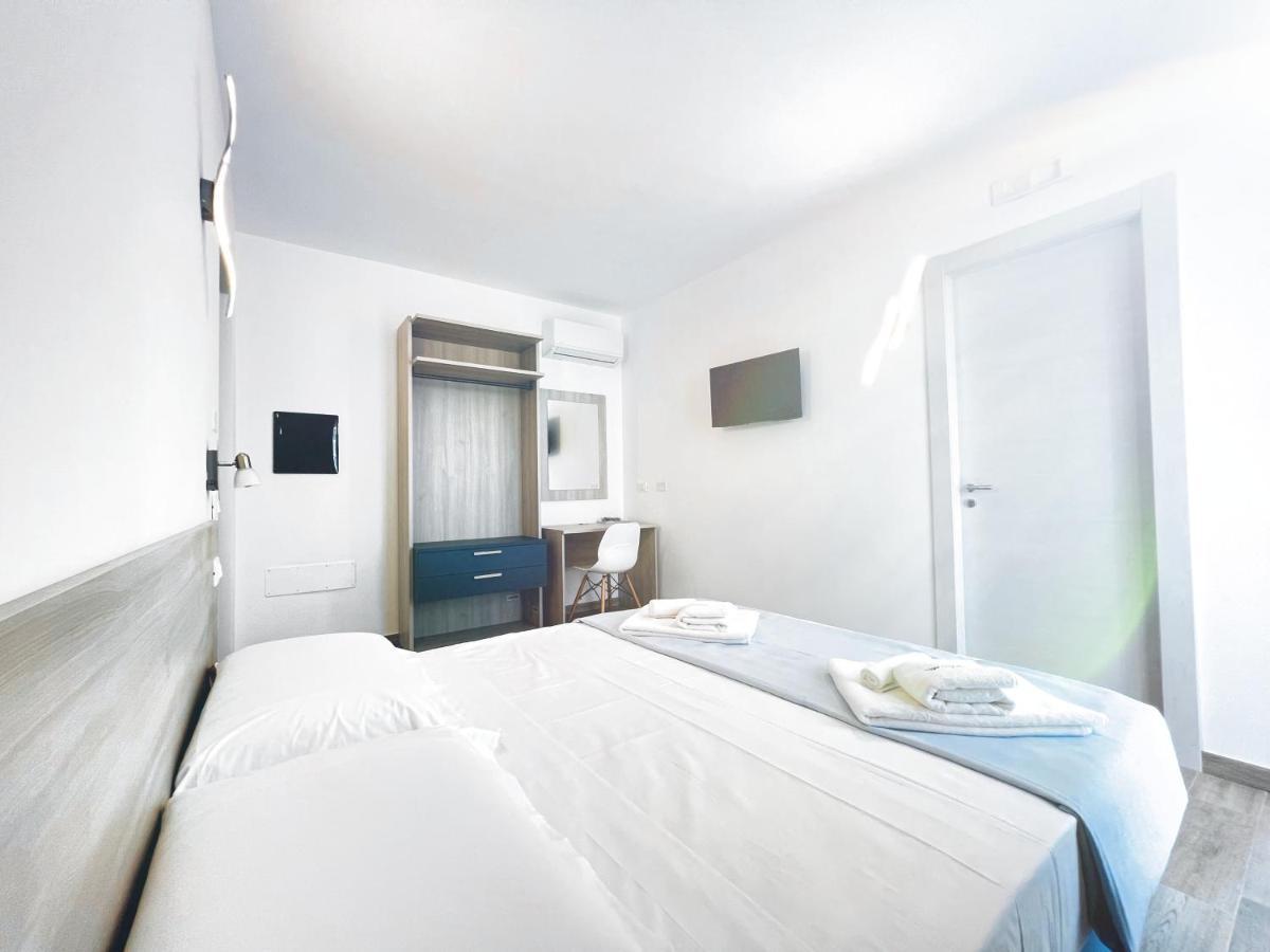 Perla Blu Bed & Breakfast Santa Domenica  Bagian luar foto