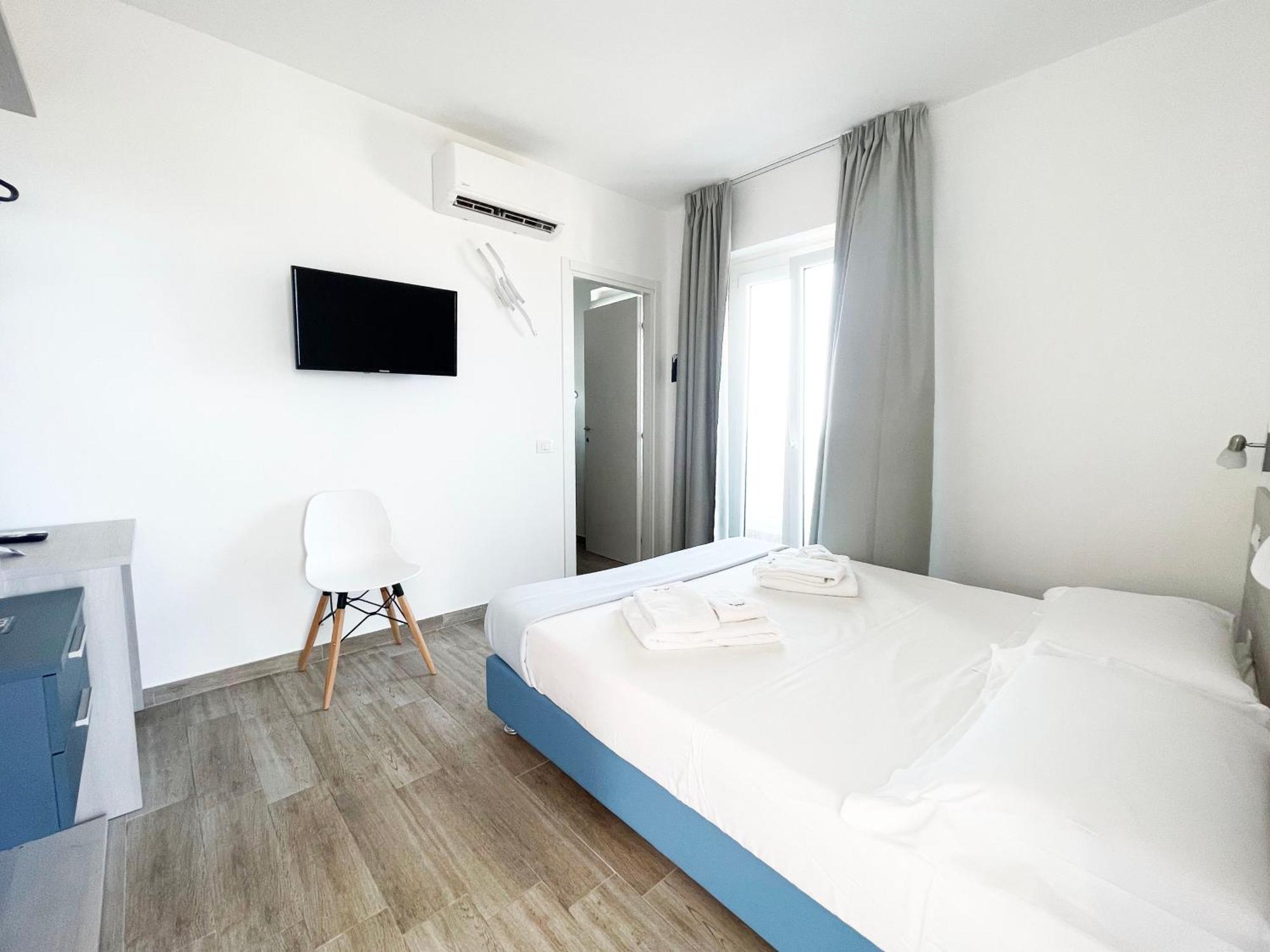 Perla Blu Bed & Breakfast Santa Domenica  Bagian luar foto