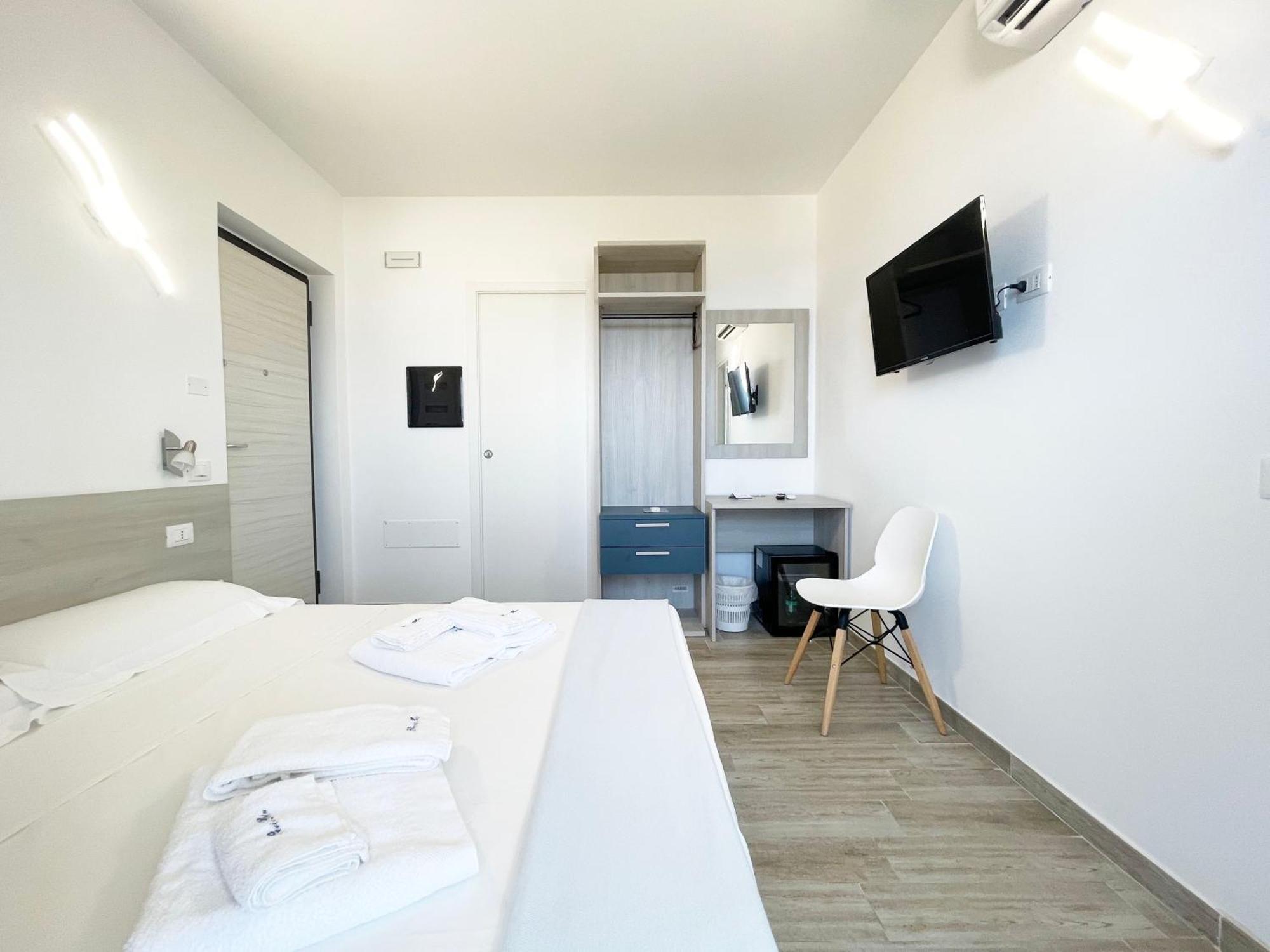 Perla Blu Bed & Breakfast Santa Domenica  Bagian luar foto