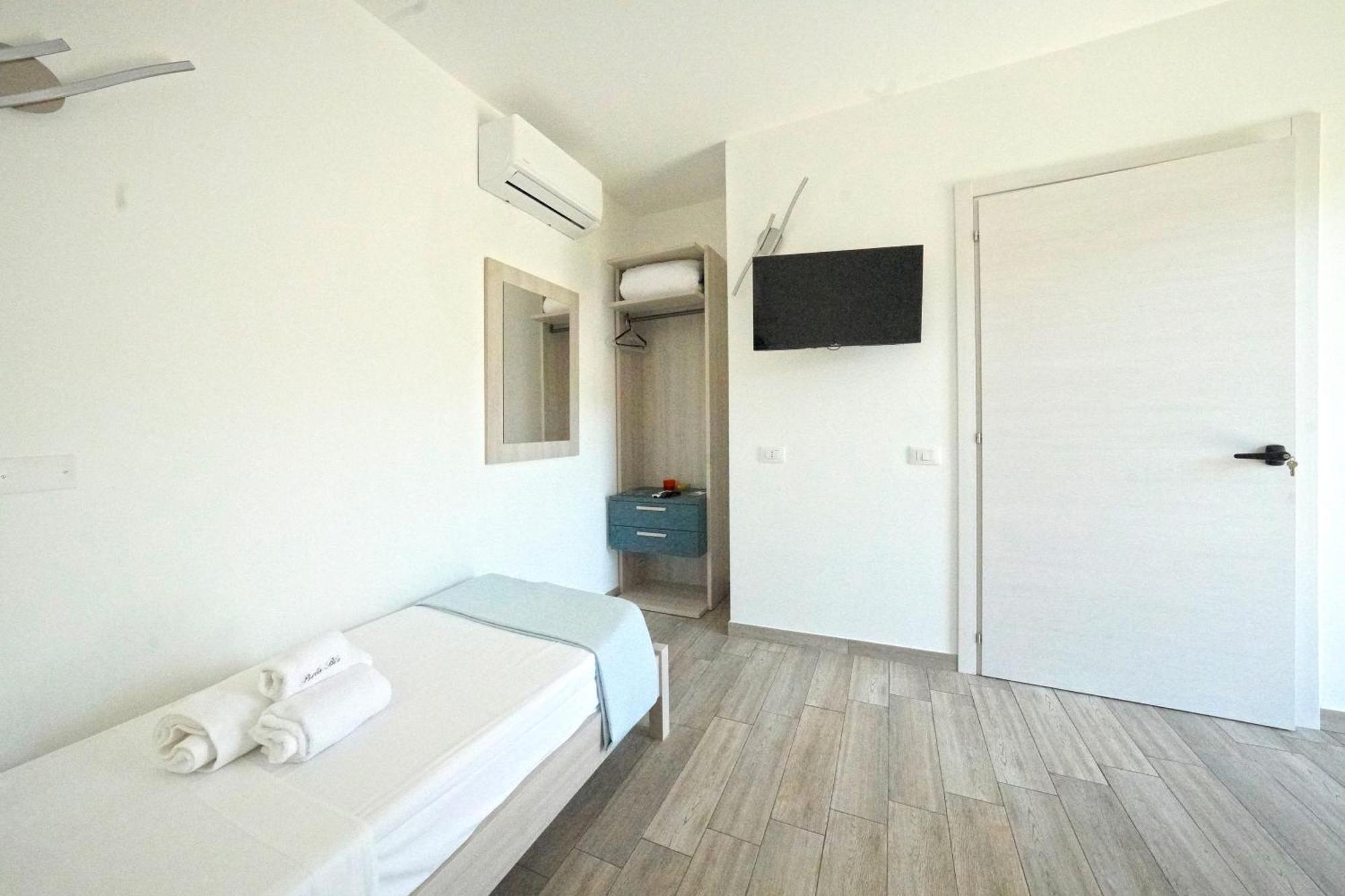 Perla Blu Bed & Breakfast Santa Domenica  Bagian luar foto